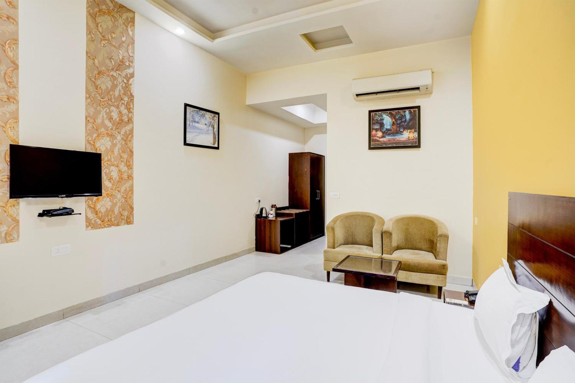 Hotel Amrit Manthan Chittorgarh Dış mekan fotoğraf