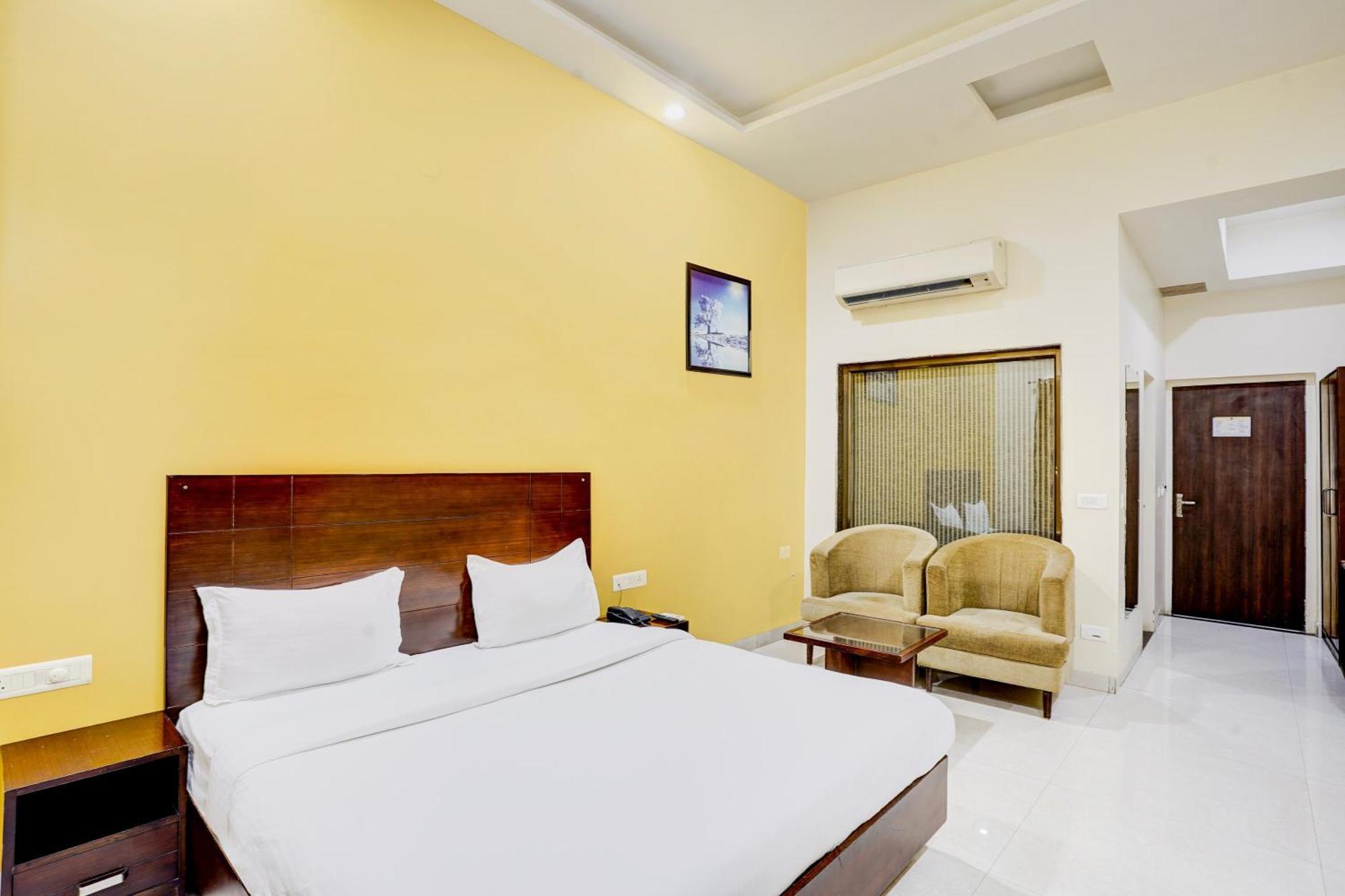 Hotel Amrit Manthan Chittorgarh Dış mekan fotoğraf