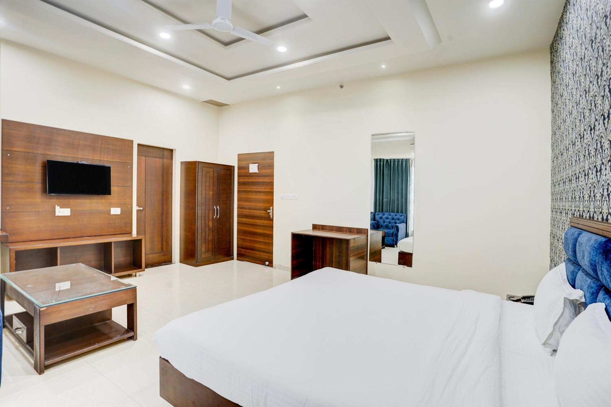 Hotel Amrit Manthan Chittorgarh Dış mekan fotoğraf